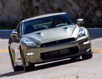 2024–25 Nissan GT-R T-Spec [North America] (R35) '2023–25
