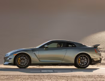 2024–25 Nissan GT-R T-Spec [North America] (R35) '2023–25