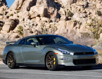 2024–25 Nissan GT-R T-Spec [North America] (R35) '2023–25