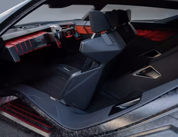 Інтер'єр Nissan Hyper Force '10.2023