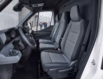 Інтэр'ер Nissan Interstar-e High Roof Van [EU-spec] '2024–н.ч.