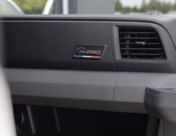 Nissan Interstar Van N-PRO [France] '2026