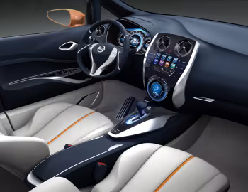Интерьер Nissan Invitation Concept '03.2012