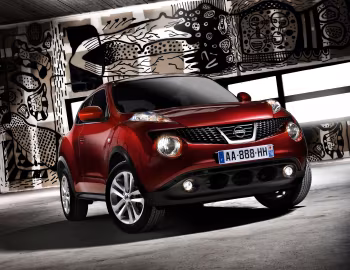 Nissan Juke [UK-spec] (YF15) '2010–14