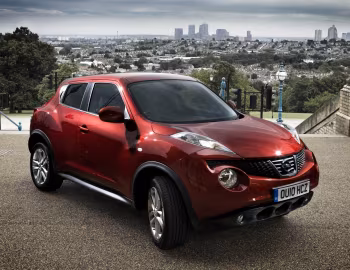 Nissan Juke [UK-spec] (YF15) '2010–14