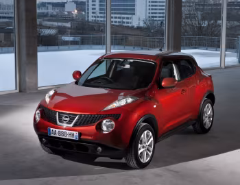Nissan Juke [UK-spec] (YF15) '2010–14