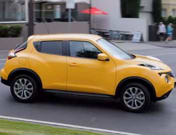Nissan Juke ST [Australia] (YF15) '2015–19