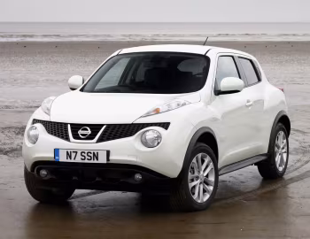 Nissan Juke [UK-spec] (YF15) '2010–14
