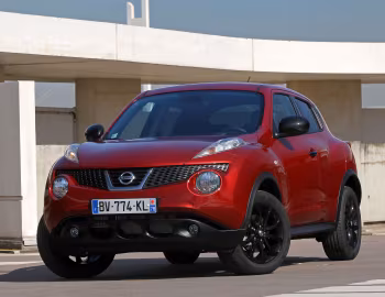 Nissan Juke "Deezer" [France] (YF15) '09.2011