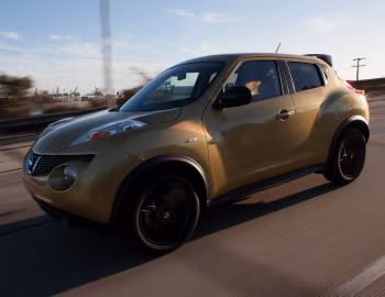 2013–14 Nissan Juke "Midnight Edition" (YF15) '2012–14