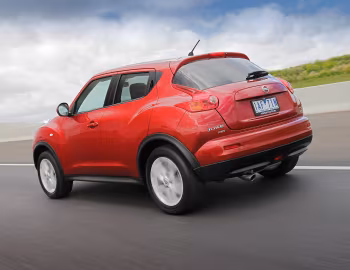 Nissan Juke [Australia] (YF15) '2013–15