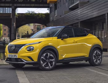 Nissan Juke Hybrid Tekna+ [UK-spec] '2024–pr.