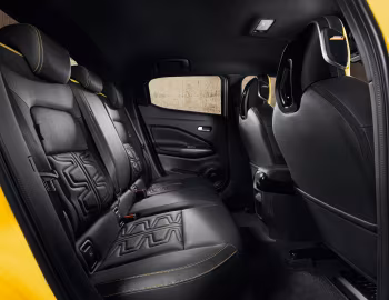 Interior Nissan Juke Hybrid N-Sport [EU-spec] '2024–pr.
