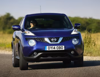 Nissan Juke [UK-spec] (YF15) '2014–19