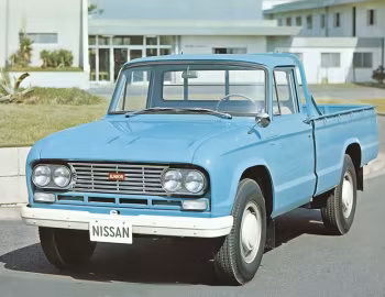 Nissan Junior (41) '1966–67