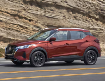 2021 Nissan Kicks SV [North America] '2021
