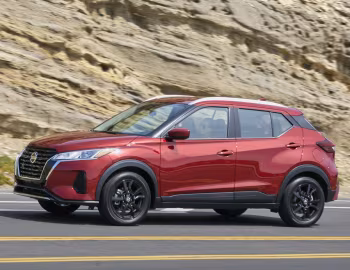 2021 Nissan Kicks SV [North America] '2021