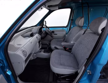 Интерьер Nissan Kubistar [UK-spec] '2003–08