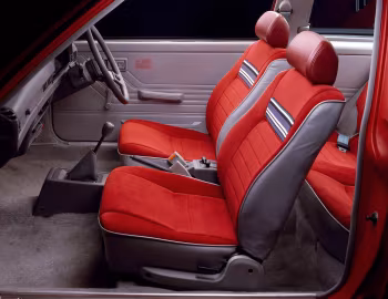 Интерьер Nissan Langley X-E [Japan] (E-HN10/E-MN10) '06.1980–06.1982