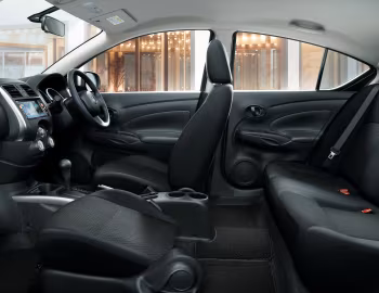 Interior Nissan Latio (N17) '10.2012–10.2014