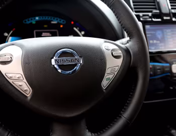 Інтэр'ер 2014–17 Nissan Leaf [Mexico] '2013–17