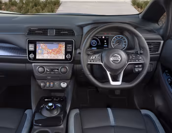 Передня панель Nissan Leaf [Australia] '2018–22