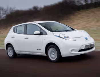 Nissan Leaf [Worldwide] '2013–17