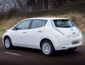 Nissan Leaf [Worldwide] '2013–17