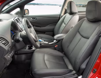 Интерьер Nissan Leaf [Worldwide] '2013–17