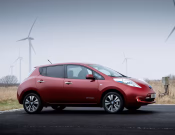 Nissan Leaf [Worldwide] '2013–17