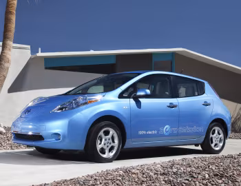 2011–13 Nissan Leaf [North America] '12.2010–13