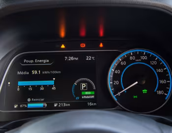 Камбінацыя прыбораў Nissan Leaf [Latam] '2022–25