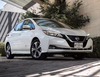 Nissan Leaf SL [Latam] '2019–22