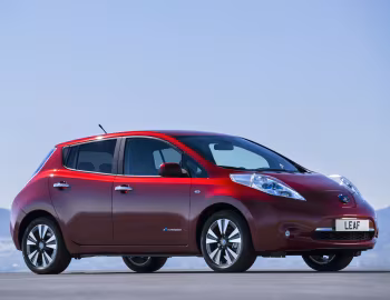 Nissan Leaf [Worldwide] '2013–17