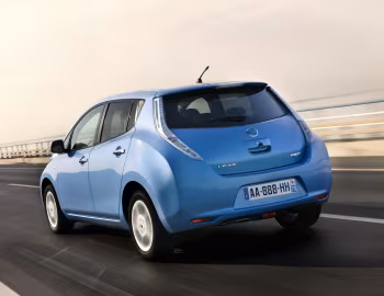 Nissan Leaf [Worldwide] '2011–13
