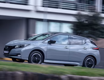 Nissan Leaf [Australia] '2022–25