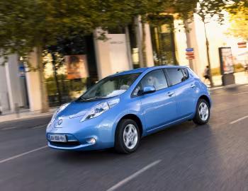 Nissan Leaf [Worldwide] '2011–13