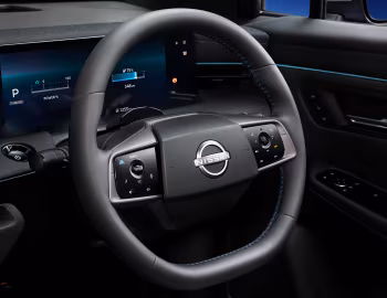 Інтер'єр Nissan Leaf Autech [Japan] '10.2025–н.ч.