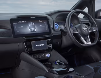 Торпедо Nissan Leaf All-Wheel-Control Test Сar '10.2019