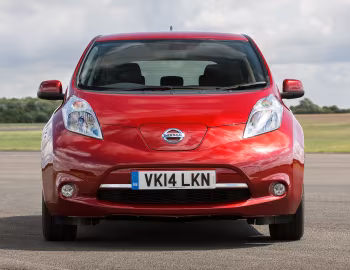 Nissan Leaf [UK-spec] '2013–17