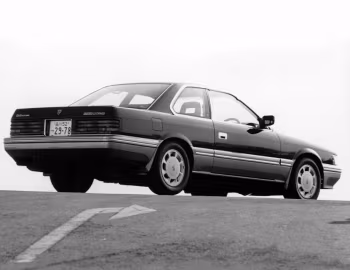 Nissan Leopard XS-II (UF31) '02.1986–08.1988