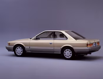 Nissan Leopard Ultima (UF31) '02.1986–08.1988