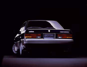 Nissan Leopard Ultima (UF31) '02.1986–08.1988
