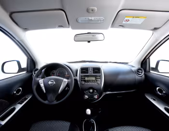 Передня панель Nissan March [Latam] (K13) '2014–20