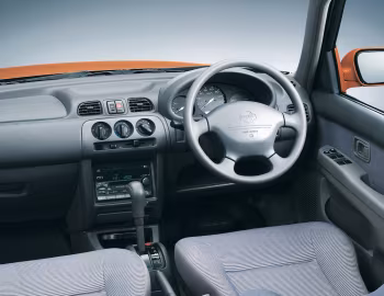 Front panel Nissan March BOX 1.0 [Japan] (GH-WK11) '11.1999–10.2000