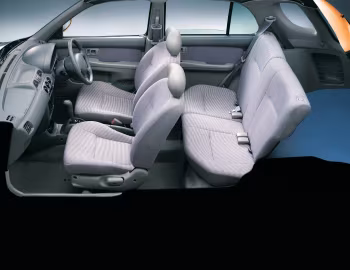 Interior Nissan March BOX 1.0 [Japan] (GH-WK11) '11.1999–10.2000