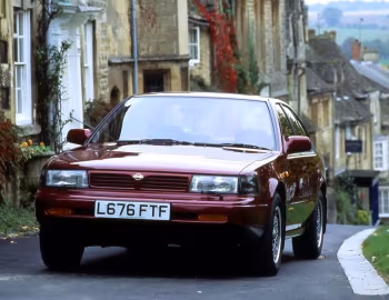 Nissan Maxima [UK-spec] (J30) '1988–94