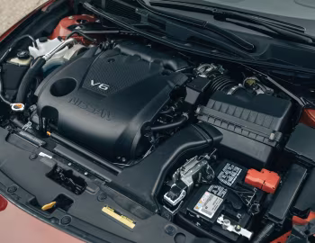 发动机舱 2019–23 Nissan Maxima Platinum [North America] '2018–23