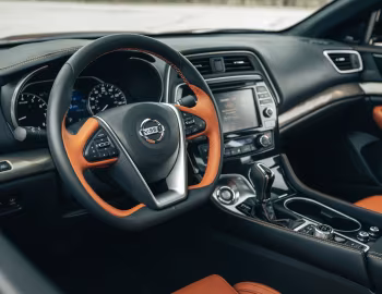 Интерьер 2019–23 Nissan Maxima Platinum [North America] '2018–23