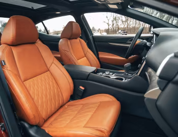 Интерьер 2019–23 Nissan Maxima Platinum [North America] '2018–23